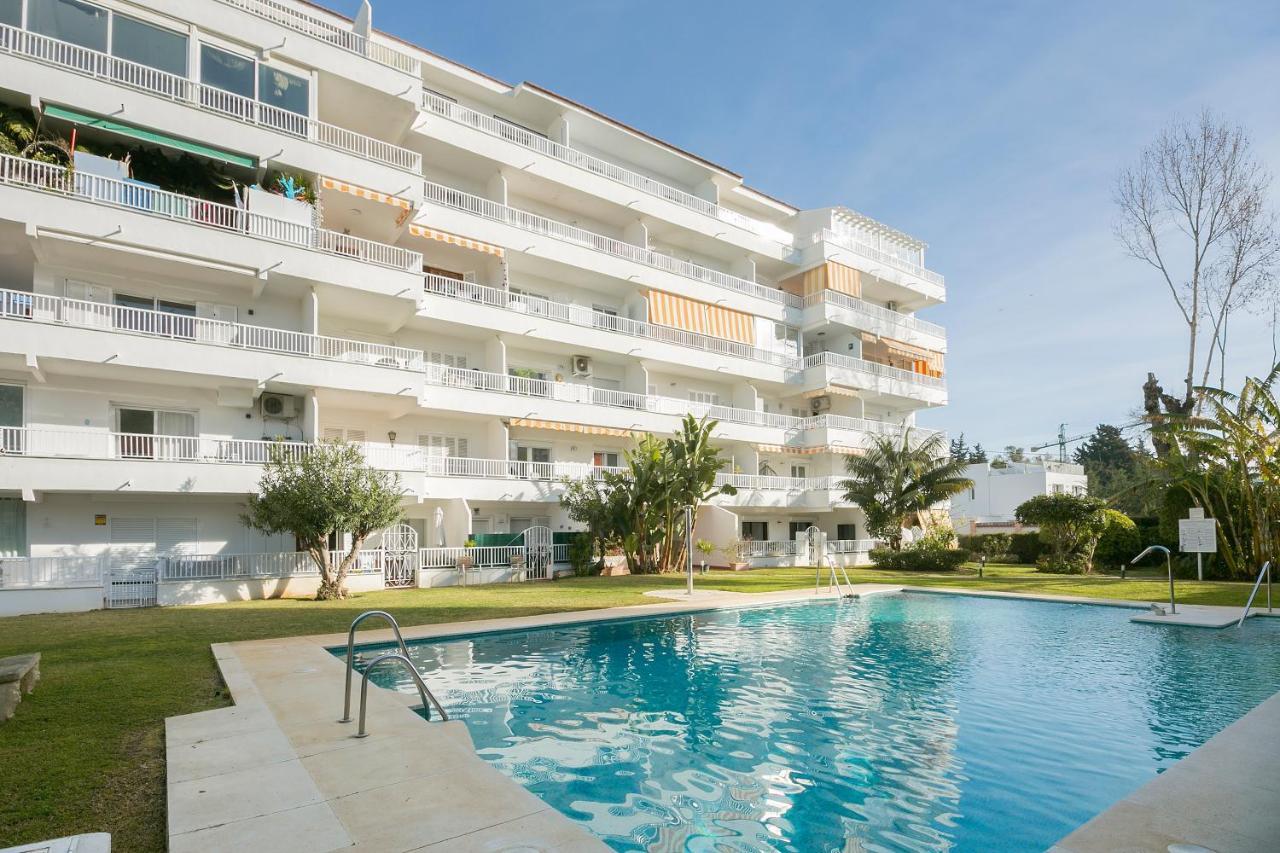 Apartamentos Martalia Marbella Banus Exterior photo